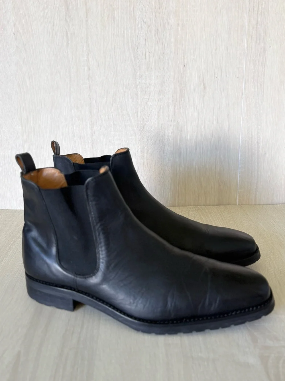 To Boot New York Men’s Black Leather Chelsea Boots Size 10.5 Made in Italy